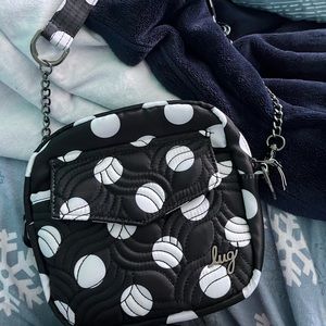 Lug swing new without tags.